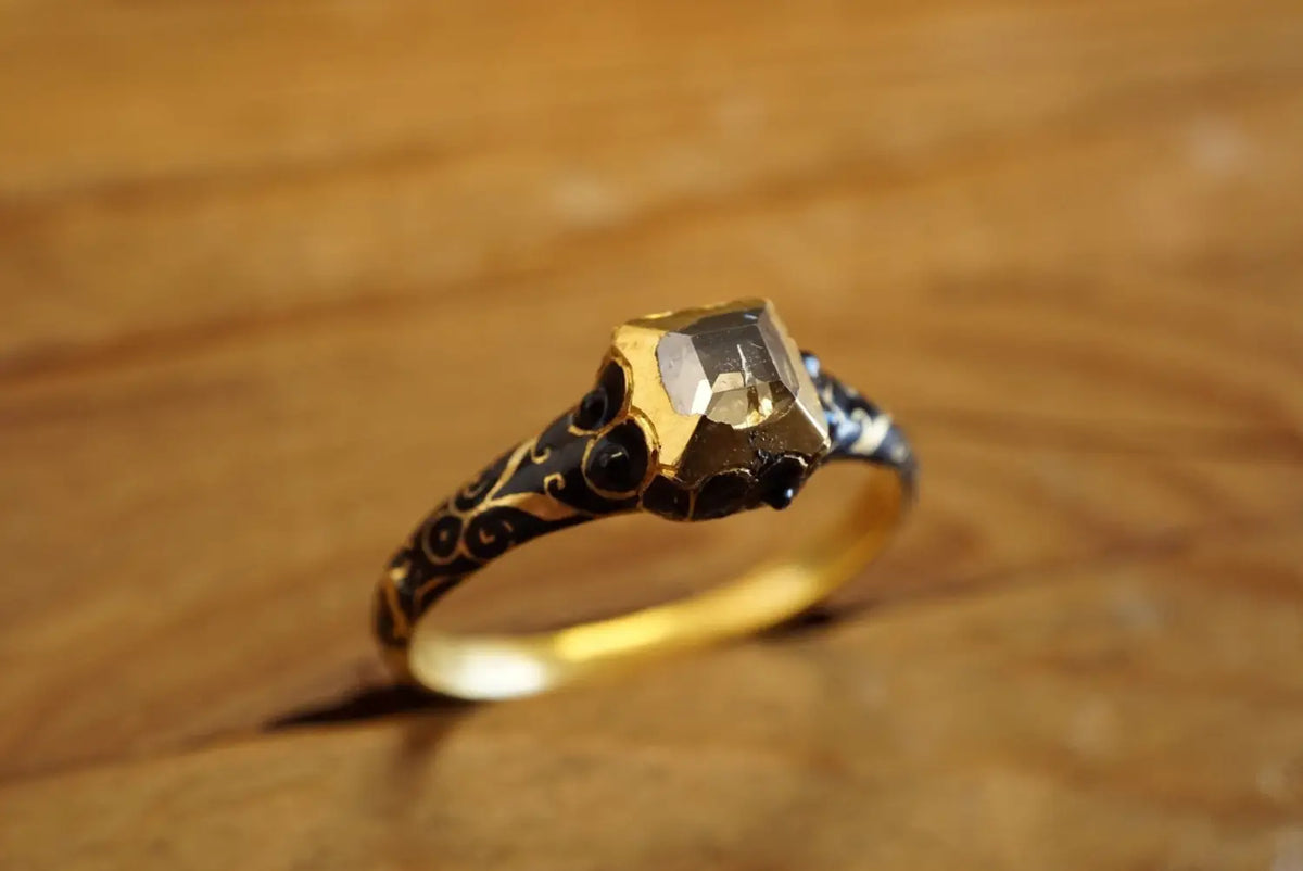 Antique Cut Diamonds: Table Cut-Jogani