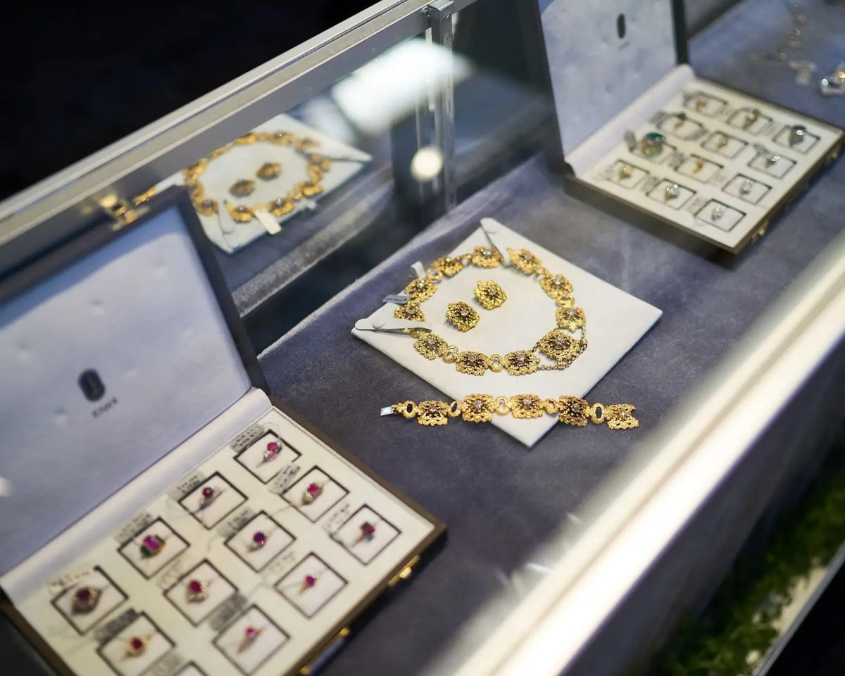 Caring for your Jewelry-Jogani